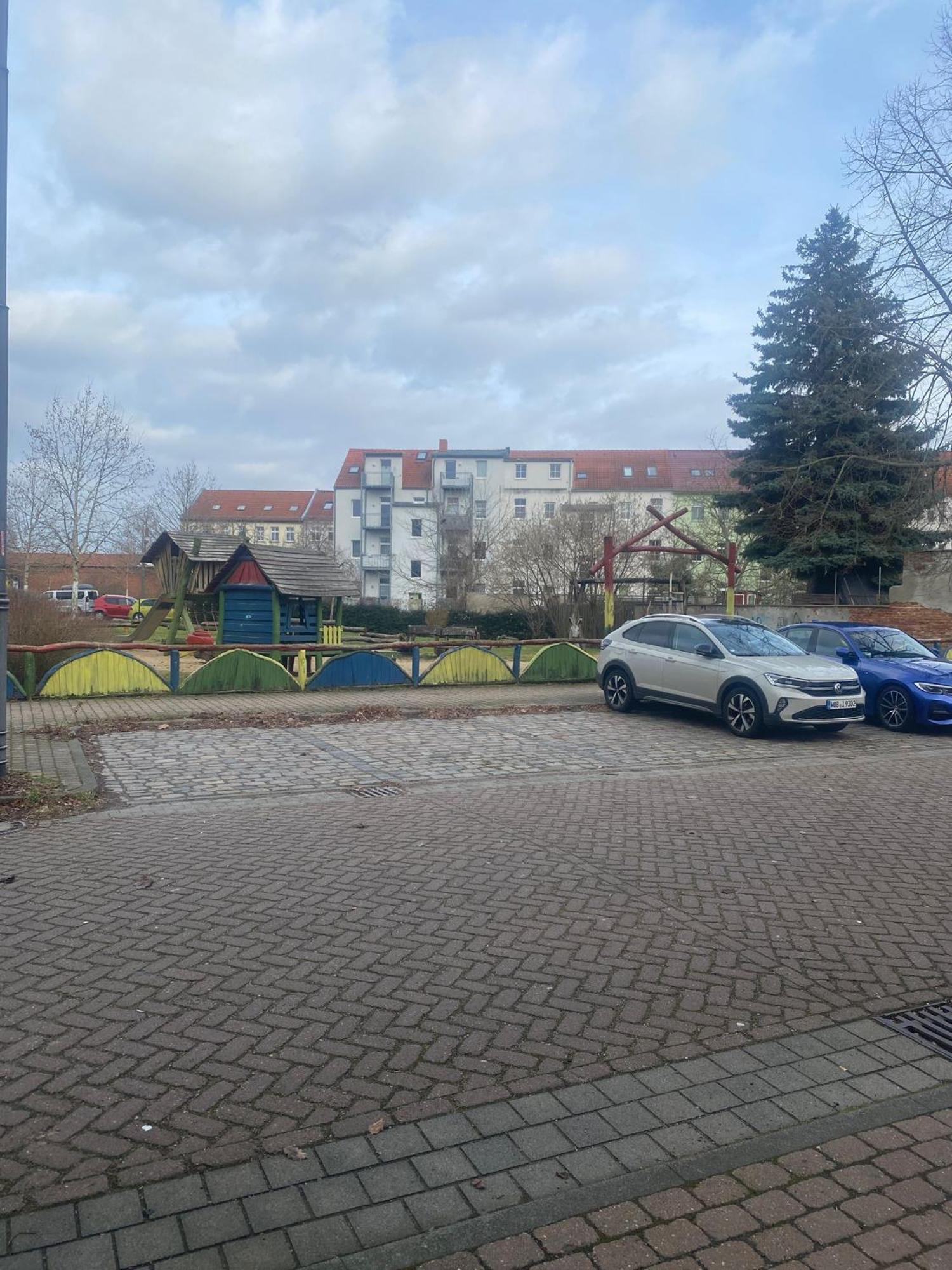 Fewo "Franzi" 5 Personen, Zentrale Lage, Parkplatz Dessau-Rosslau Extérieur photo
