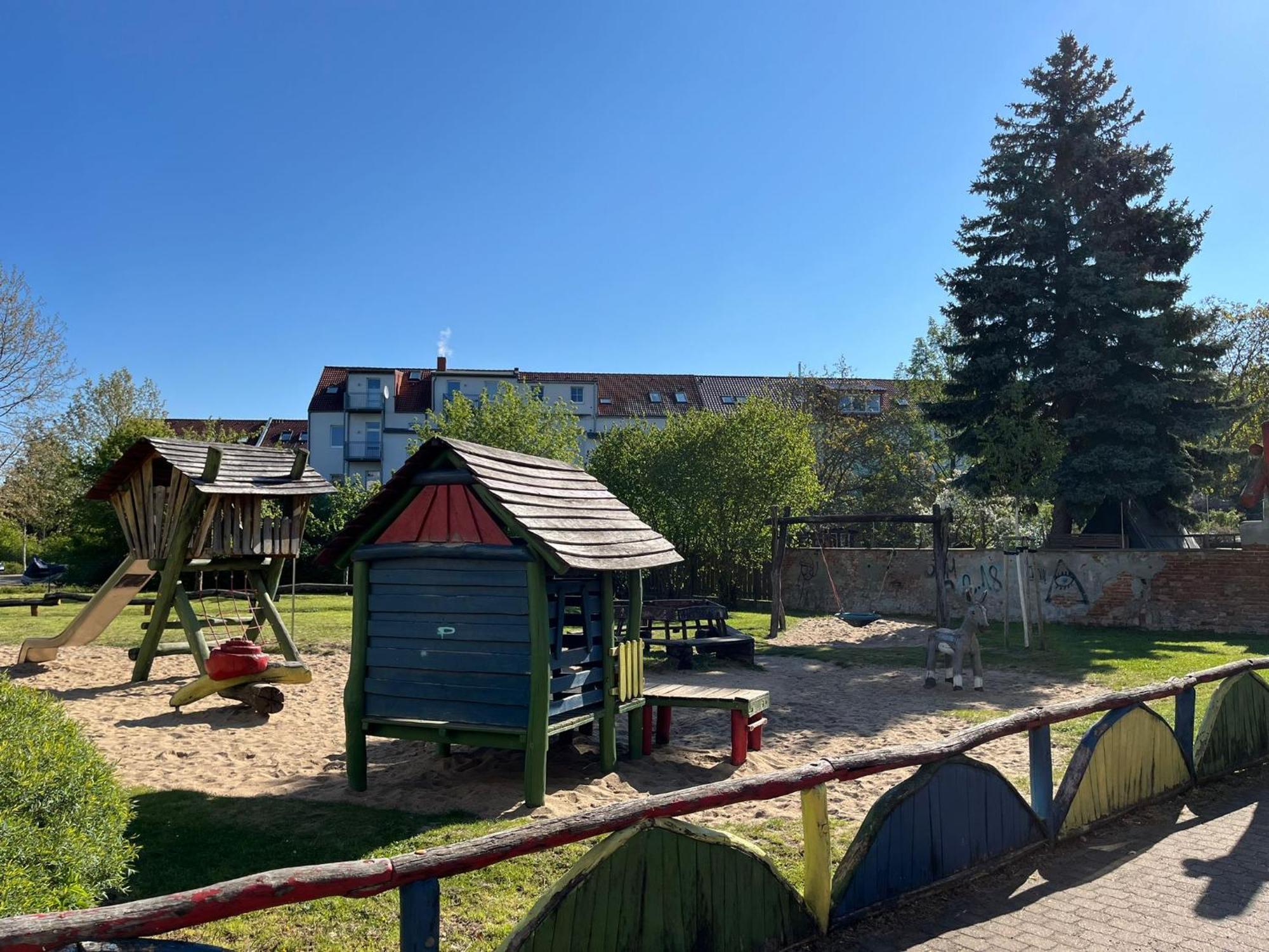 Fewo "Franzi" 5 Personen, Zentrale Lage, Parkplatz Dessau-Rosslau Extérieur photo